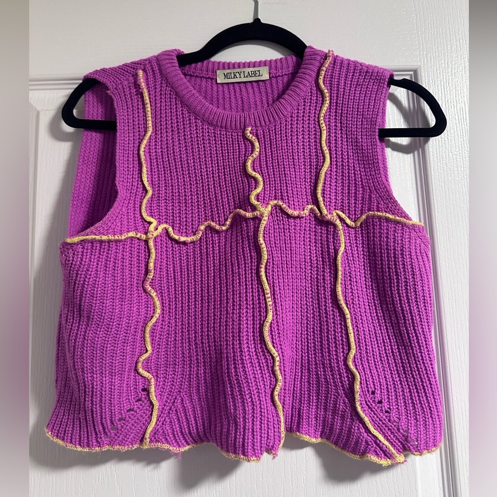 Knit Crop Top - Amazing Condition